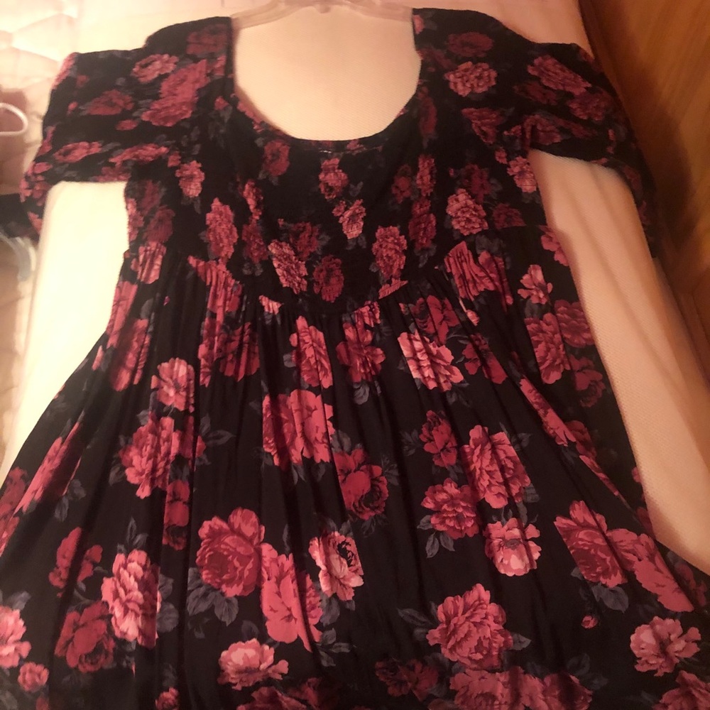 Torrid Off-Shoulder Floral Midi 3X (22-24W)